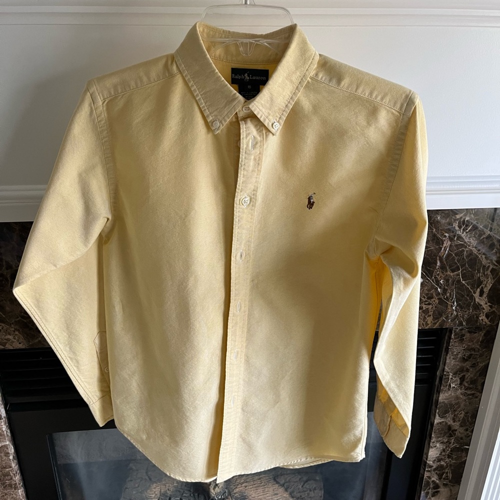 Ralph Lauren yellow button down Oxford, excellent condition, barely worn